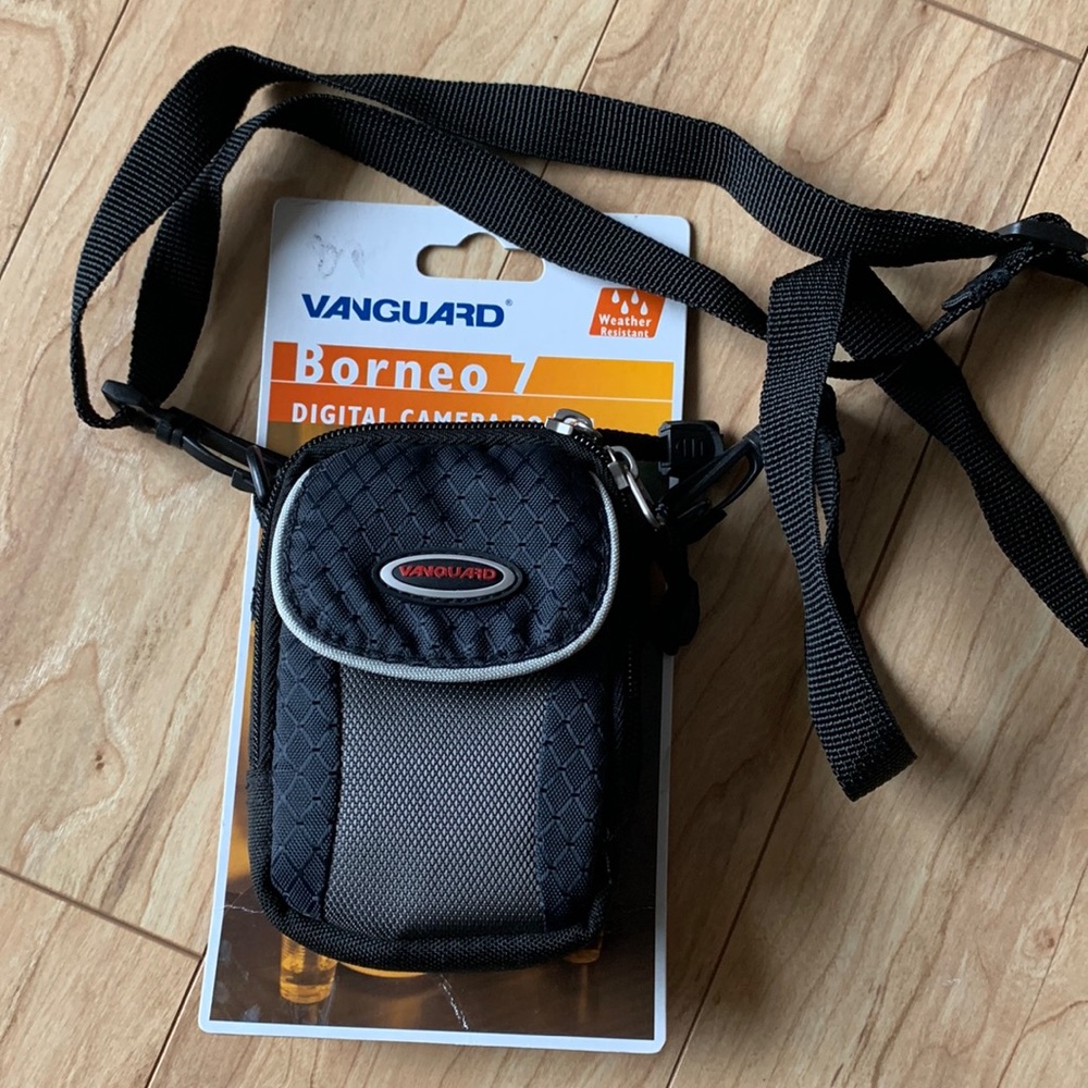 Vanguard Digital camera pouch Borneo 7